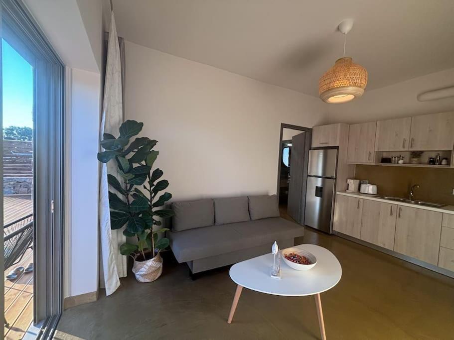 Mekia'S Beach House Livadia  Buitenkant foto